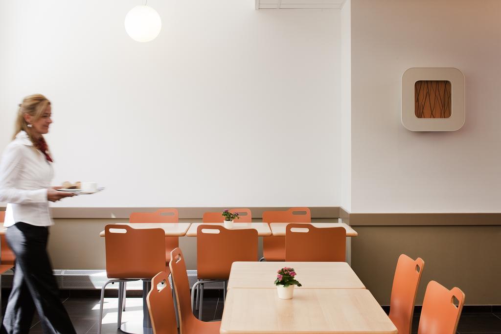 Ibis Budget Amboise Exterior photo